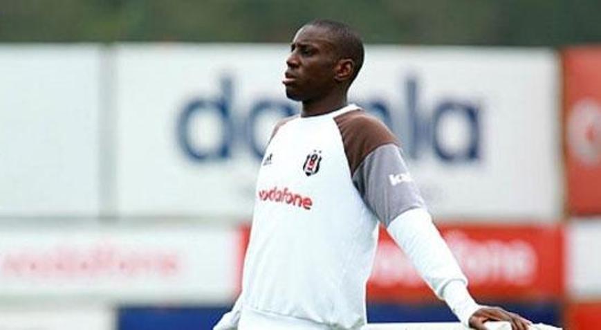 Demba Ba: Boş sözleşmeye imzayı atarım