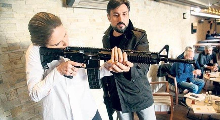 Askeri  eğitim aldı