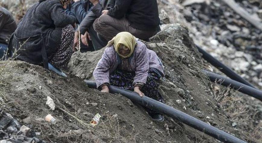 Karaman Ermenek madeninde gözyaşı sel oldu aktı Karaman Ermenek madeninde gözyaşı sel oldu aktı