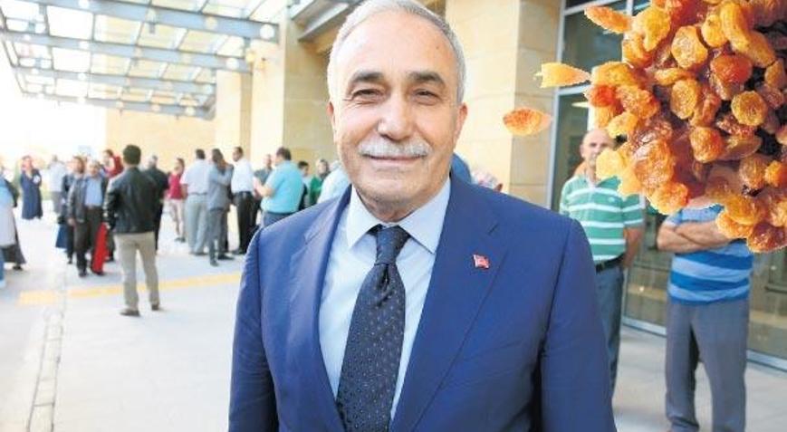 6 milyon öğrenciye kuru üzüm