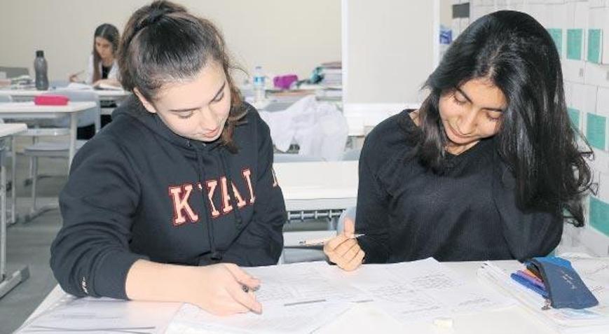 Üniversite soruları 8’lere kolay geldi