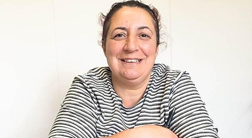 Oturma izni uzatılmayan anne hapiste tutuluyor