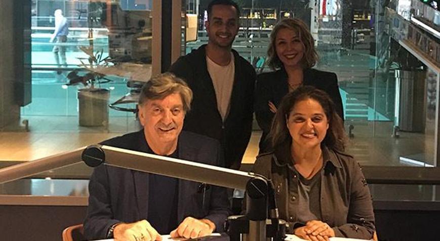 Tiyatroda kendimi genç oyuncu olarak görüyorum