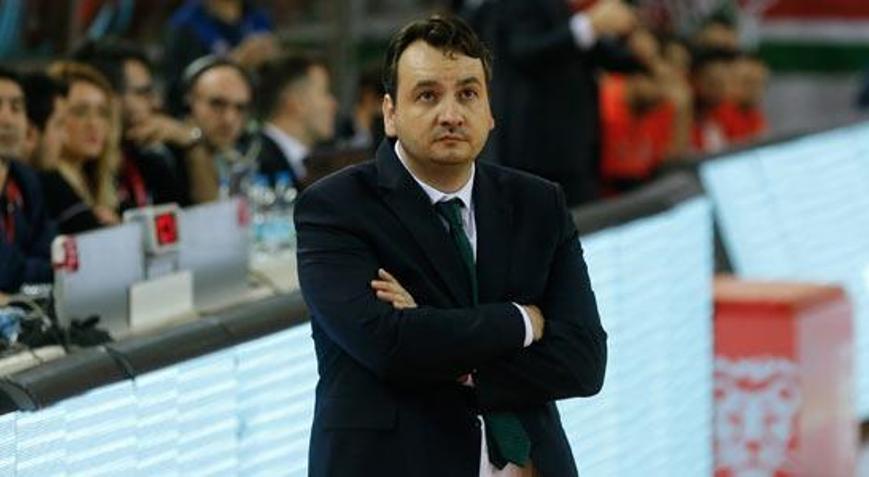 Pınar Karşıyakada Çıvgın yol ayrımında