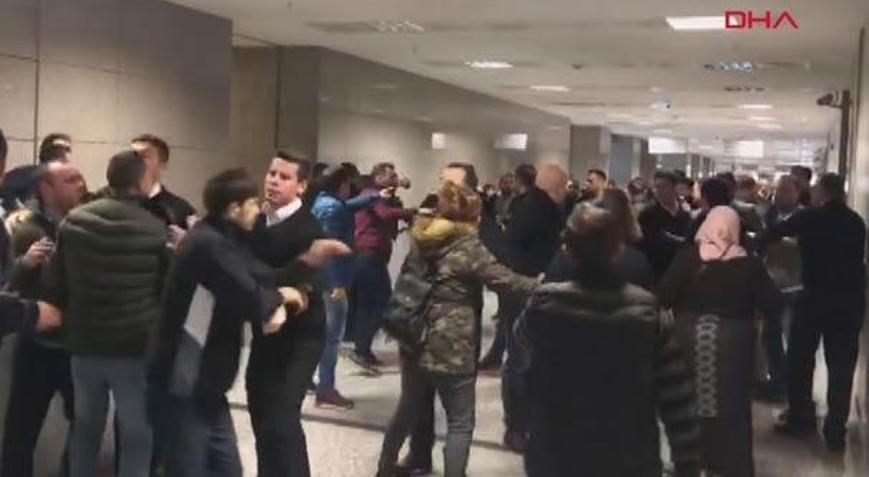 İstanbul Adalet Sarayında kavga Yaralılar var...
