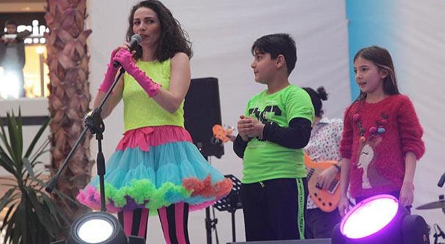 Ezo Sunal ile sömestr eğlencesi