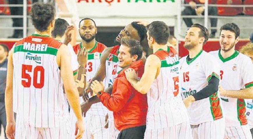 Pınar Karşıyaka Play Off aşkına
