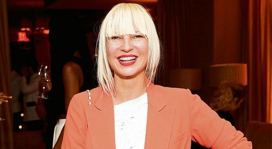 Evsizlere Sia yardımı