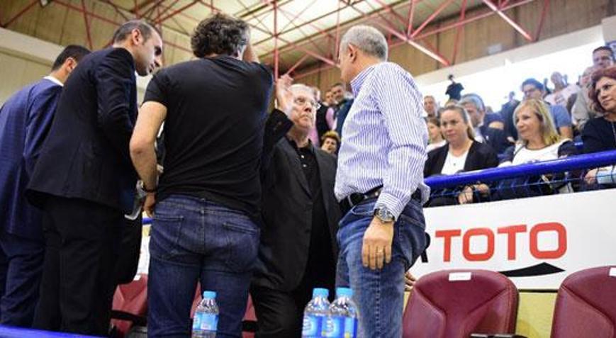 Aziz Yıldırım: O karışıklıkta tokat atmış olabilirim