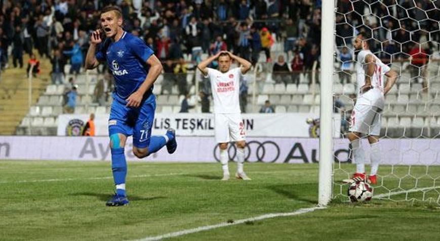 Adana Demirspor - Ümraniyespor: 3-1