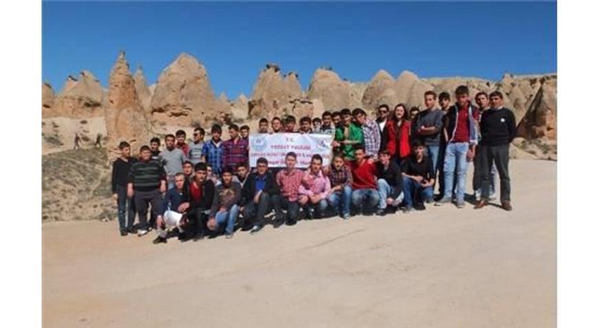 SORGUNLU VE BOĞAZLIYANLI GENÇLER KAPADOKYAYI GEZDİ