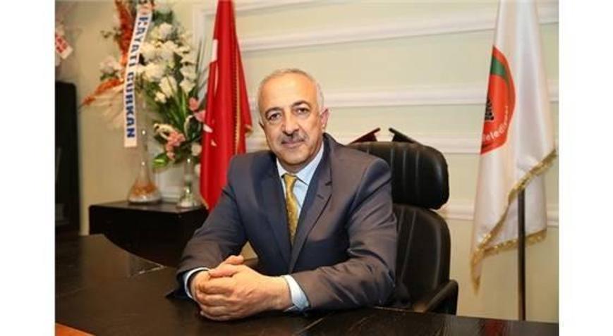 ÜZÜMLÜ BELEDİYE BAŞKANI AHMET SAZLI GÖREVİNE BAŞLADI