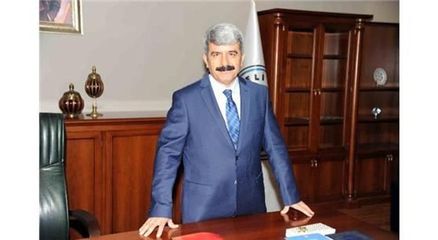 Kocaeli Üniversitesinde devir teslim töreni yapıldı