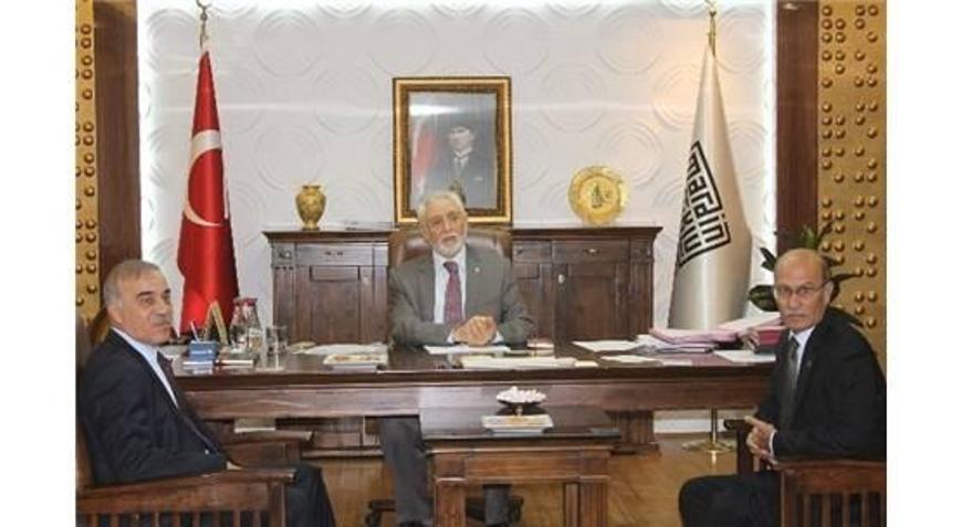 Kızıltepelilerden üniversiteye teşekkür ziyareti