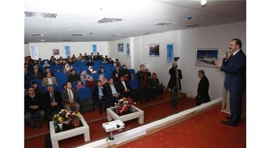 TUŞBA BELEDİYESİ’NDEN ’ENGELSİZ YAŞAM’ SEMİNERİ