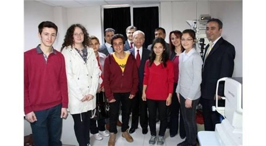 BULDAN’DA ÖĞRENCİLER GÖZ TARAMASINDAN GEÇİYOR