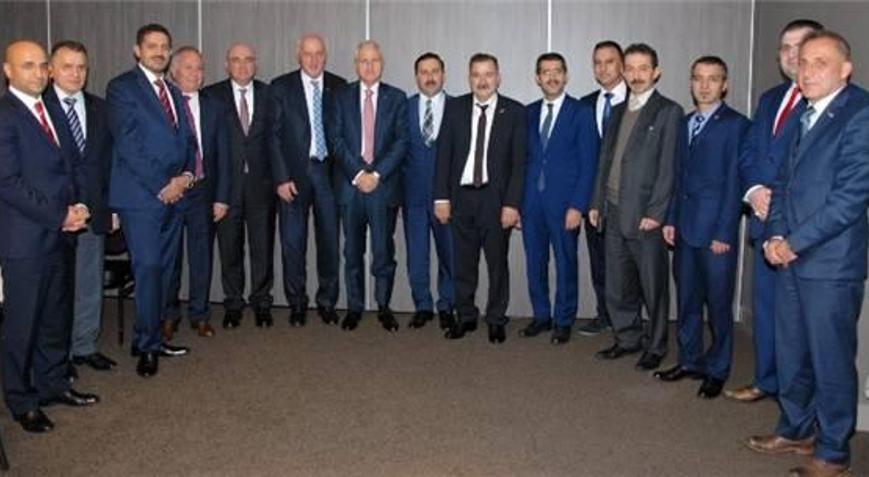 DEİK/DTİK, AVRUPA’DAKİ TÜRK DİASPORASINI HOLLANDA’DA BULUŞTURDU