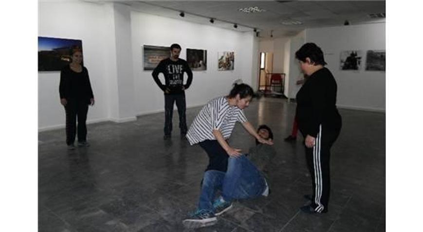 DİYARBAKIR’DA CANLI KİTAP ATÖLYESİ YAPILDI