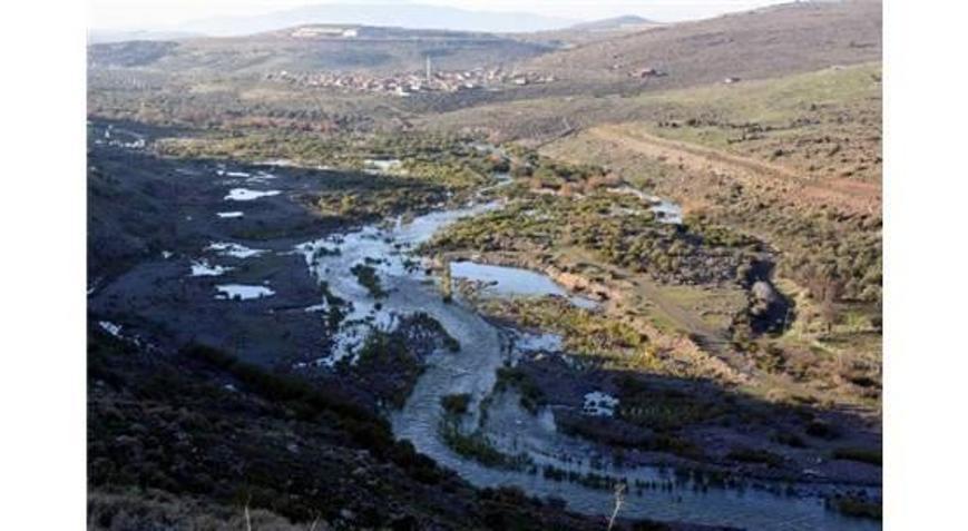 GÜZELHİSAR BARAJI’NDAN SU BIRAKILMAYA BAŞLANDI