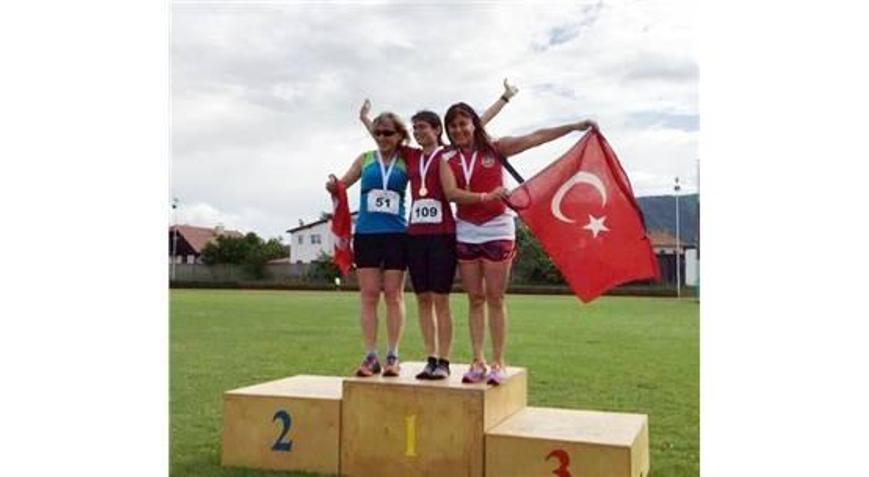 TIP PROFESÖRÜNÜN ULUSLARARASI SPOR BAŞARISI