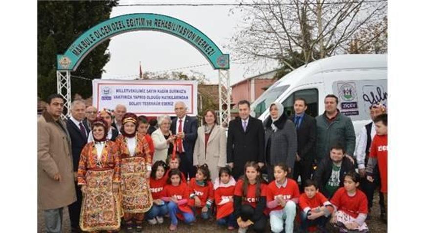Engelliler Okuluna Minibüs Hediye Edildi