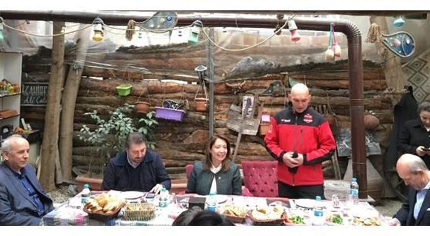 Milletvekili Günay, Dak Gönüllüleriyle Buluştu