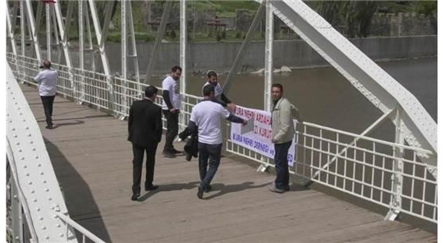 Kura Nehri, Çoruha Mı Akacak