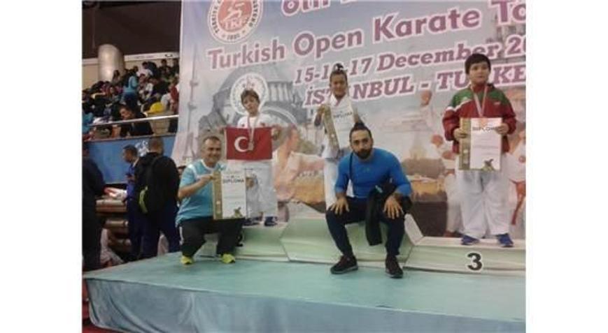 Foçanın Gururu Minik Kaan