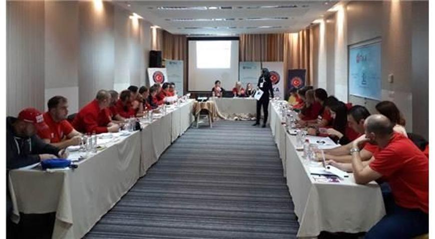 Tika, Bosna Hersekte Atkap İle İlk Yardım Gönüllüleri Eğitmeye Devam Ediyor