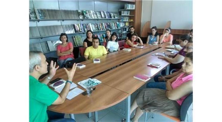 Göl Yazıevi Prof. Dr. Atılganın Çalışmalarına Ev Sahipliği Yapıyor