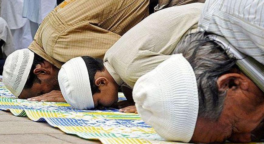 Namaz nasıl kılınır Namaz kılarken nasıl niyet edilir