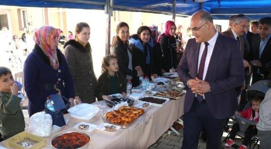 Pozantı’da öğrenci yararına kermes düzenlendi