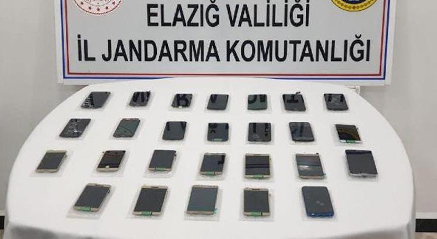 Hepsi durdurulan otomobilden çıktı