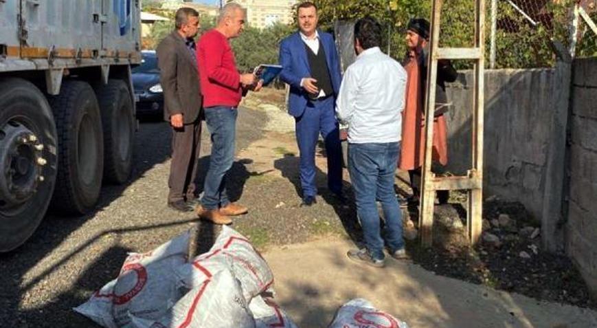 Hasanbeylide ihtiyaç sahiplerine kömür yardımı