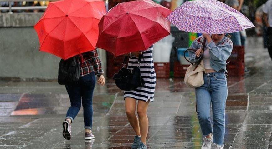 İstanbulda yarın hava nasıl olacak, yağmur yağış var mı Meteorolojiden son dakika açıklaması