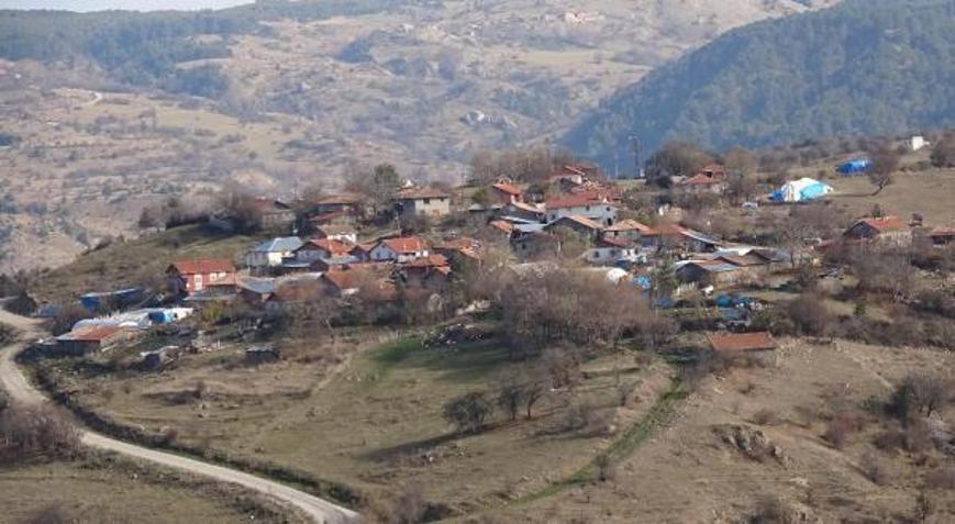 Muhtarları akraba olan komşu köylülerin su anlaşmazlığı