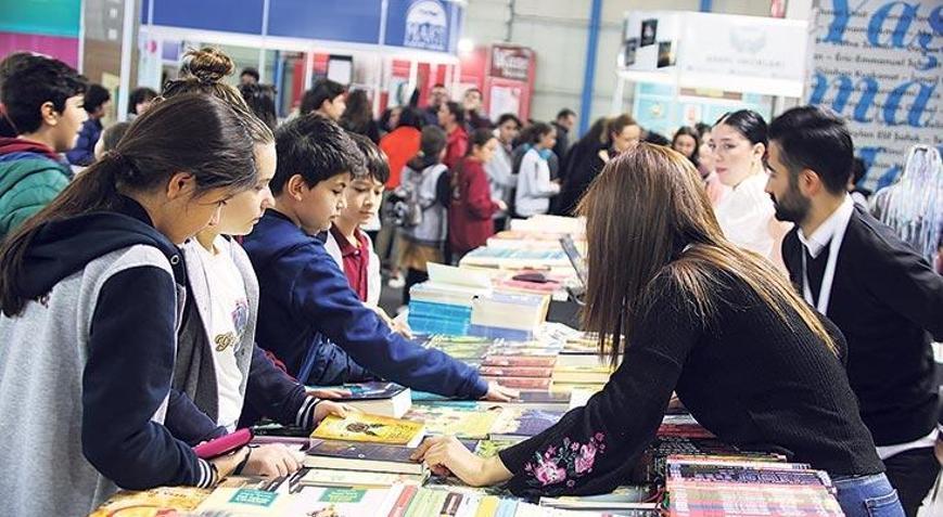 Kitap Fuarı’na 150 bin ziyaret