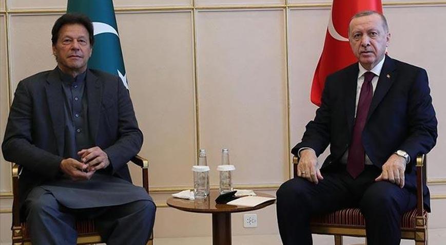 Pakistan Başbakanı Handan Erdoğan ve Türk halkına mülteci  övgüsü