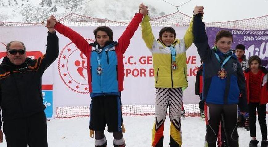 Alp disiplini yarışmasında  HADAK sporcusu Ali Çavuş il birincisi oldu