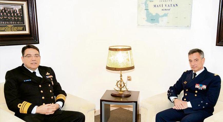 Fransız komutana ‘Mavi Vatan’ mesajı