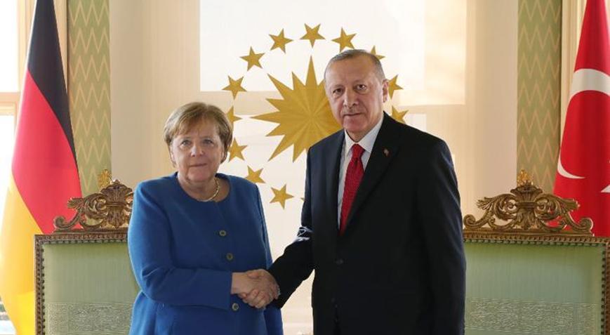 Son dakika... Cumhurbaşkanı Erdoğan ile Merkel arasında önemli görüşme