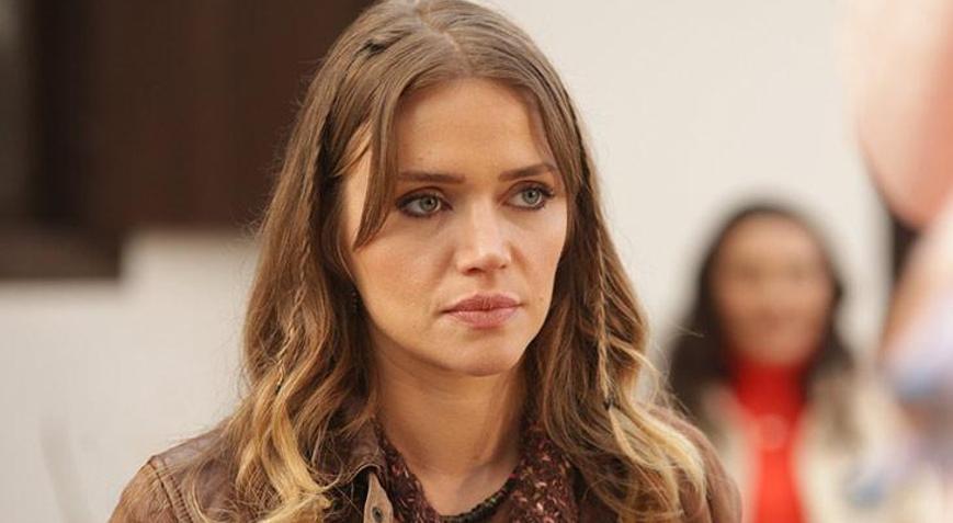 Ecem Karavus, Kalk Gidelimde