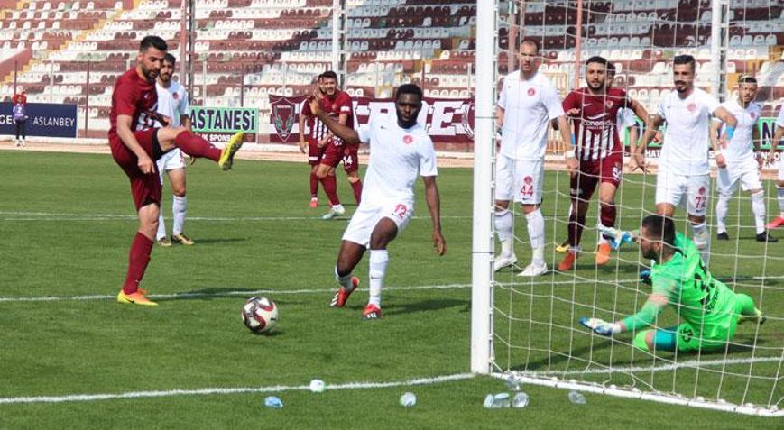 Хатайспор фк. Hatayspor logo. Кристиан атсу футболист. Хатайспор игроки. Хатайспор фк.