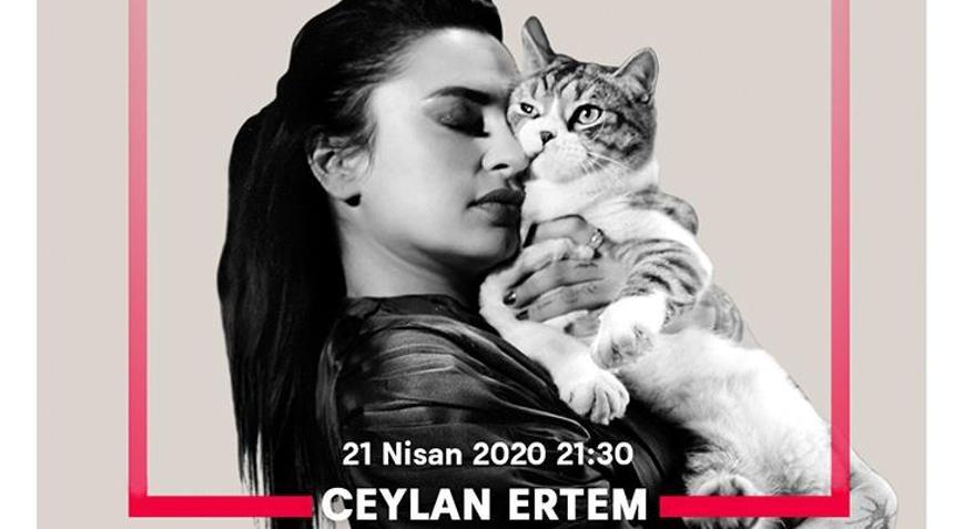 Ceylan Ertem Red Bull Sunar: Evde Çalda