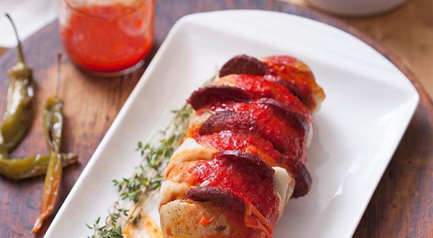 Fırında sucuklu ve kaşarlı patates tarifi