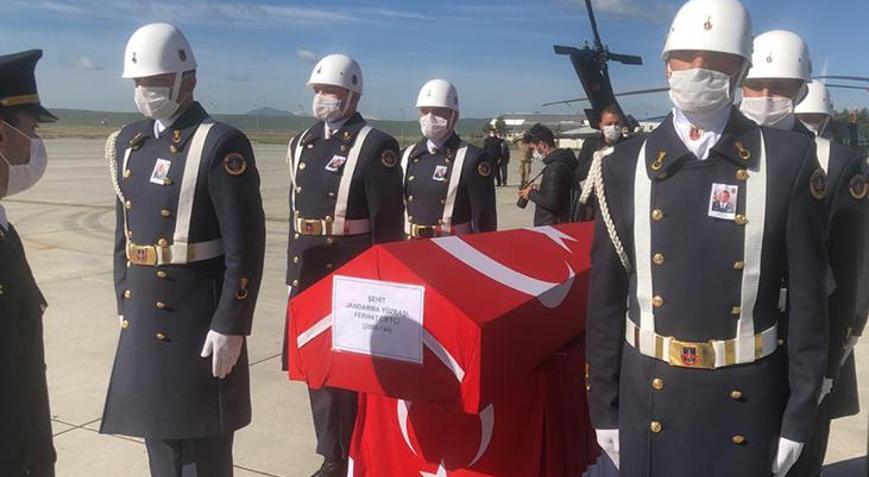 Şehit Yüzbaşı Ferhat Çiftçi, dualarla memleketine uğurlandı