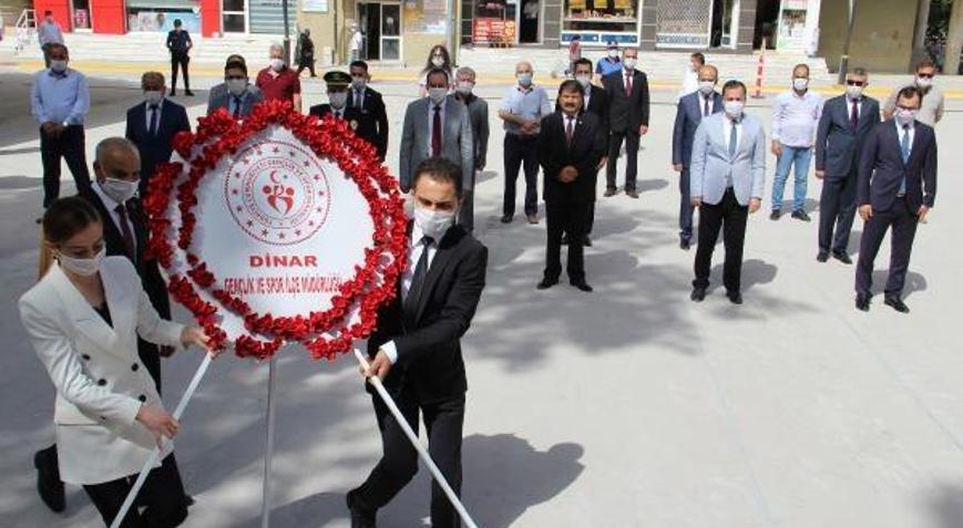 Dinarda 19 Mayıs kutlandı