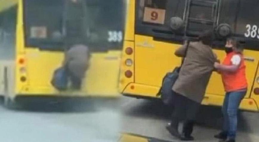 Yaşlı kadın, toplu taşıma sınırlamasına böyle çözüm buldu