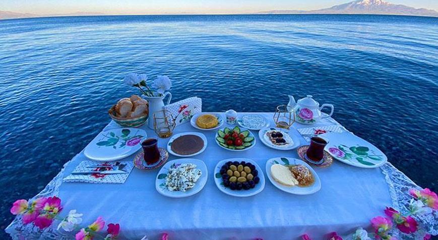 Vanda 7 Haziran, Dünya Kahvaltı Günü ilan edildi