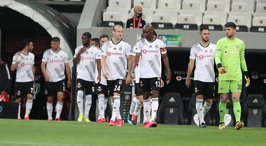 Beşiktaşta yolcular belli oldu İşte o futbolcular...